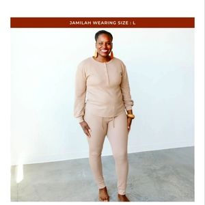 Goumi Womens Naturals Set